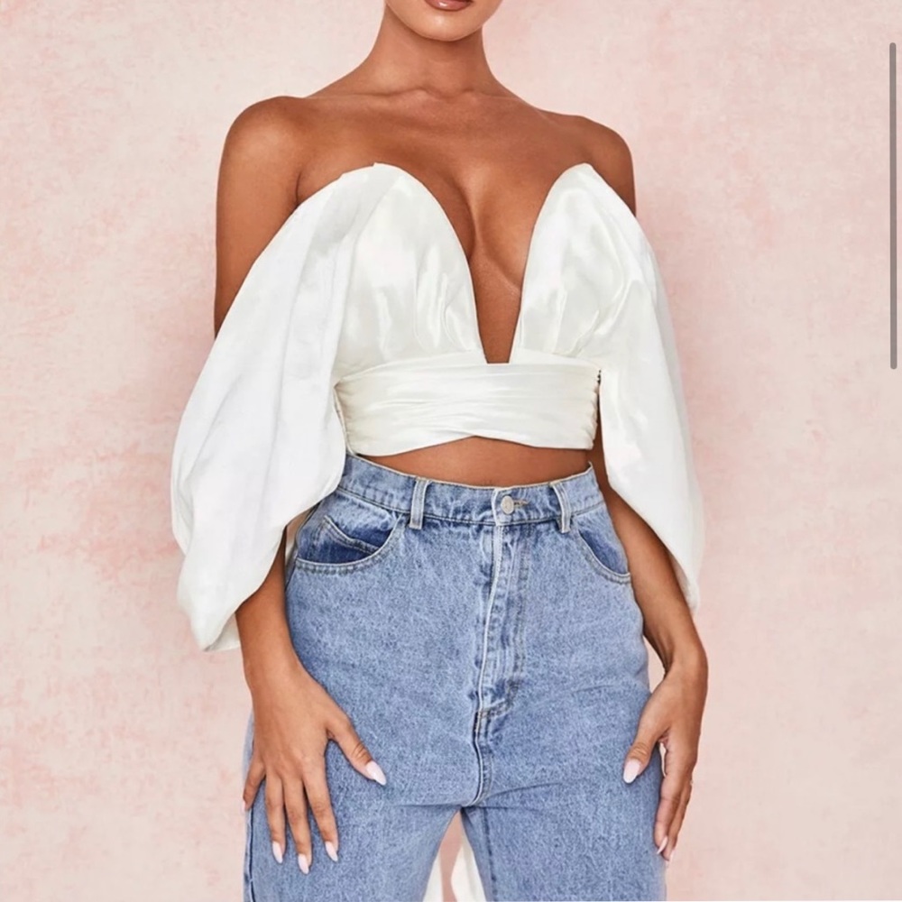 HOUSE OF CB 'Elisetta' Ivory Satin Shoulder XS